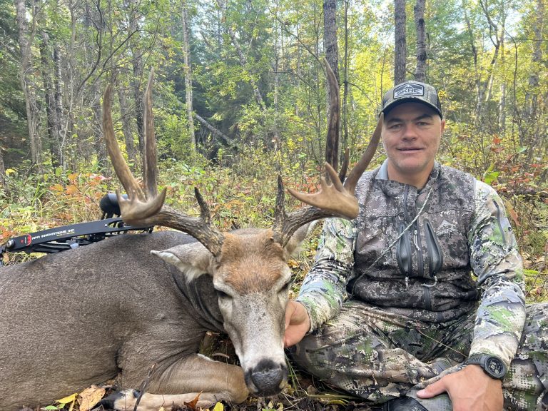 Whitetail Addict – Greg Lavoie – Outfitter
