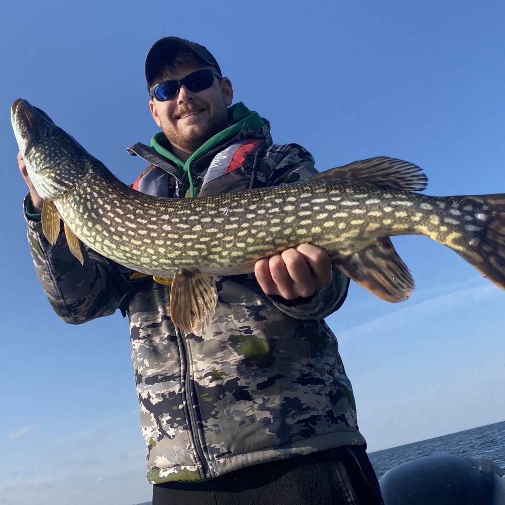 saskatchewan-trophy-fishing-23-pike